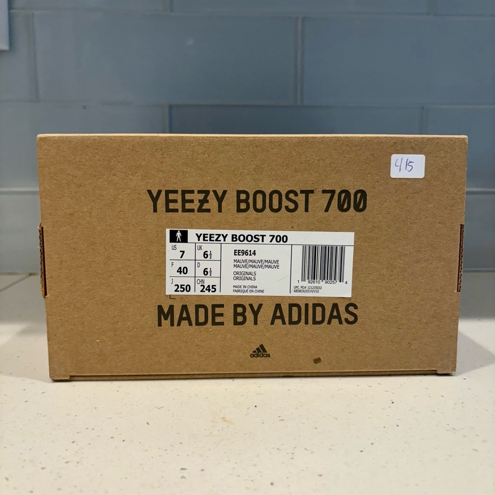 YEEZY 700 MAUVE US SZ 7 - Picture 7 of 7
